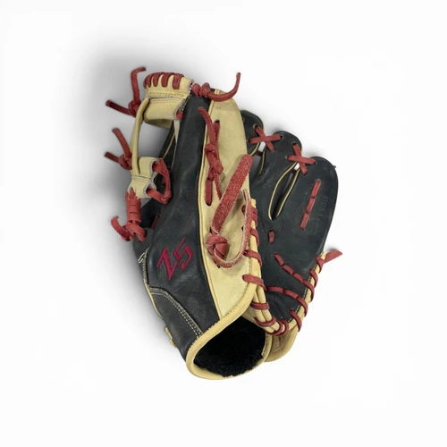 Vist Large View of Product Image Which is Used Ssk Z5 BB/SB Glove RH Throw Black 11 1/2"
