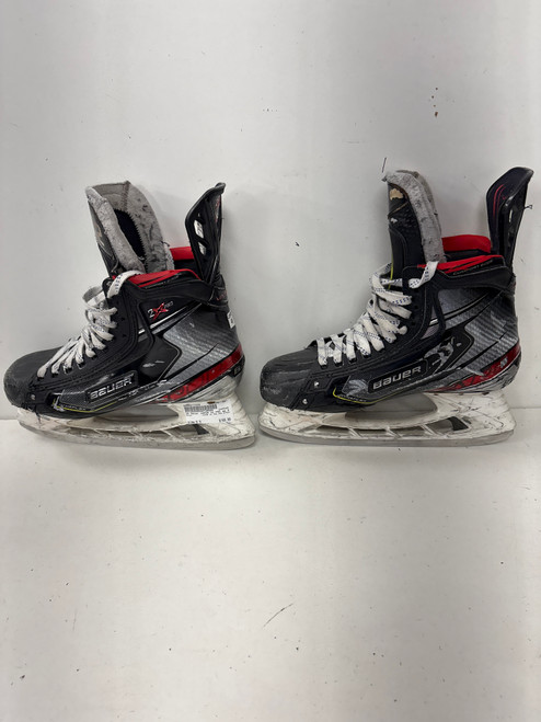 Vist Large View of Product Image Which is Used Bauer VAPOR 2X PRO PRO STOCK Senior Hockey Skate Senior 9
