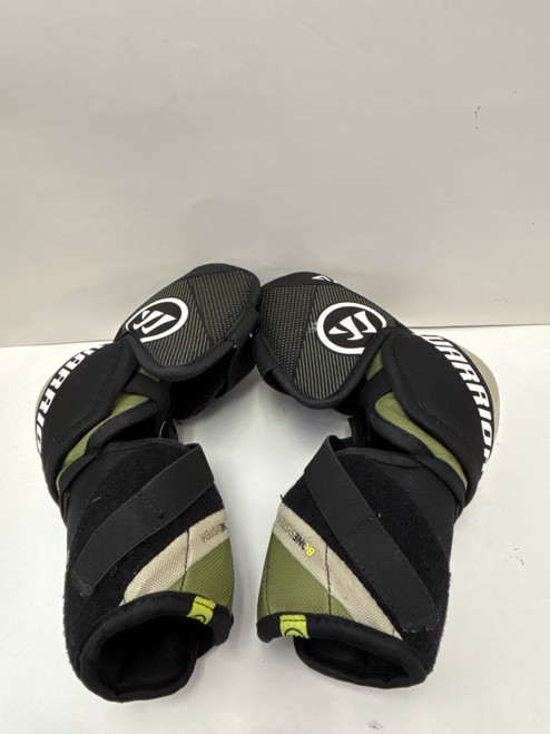 Vist Large View of Product Image Which is Used Warrior ALPHA LT E/P Senior Elbow Pads MD