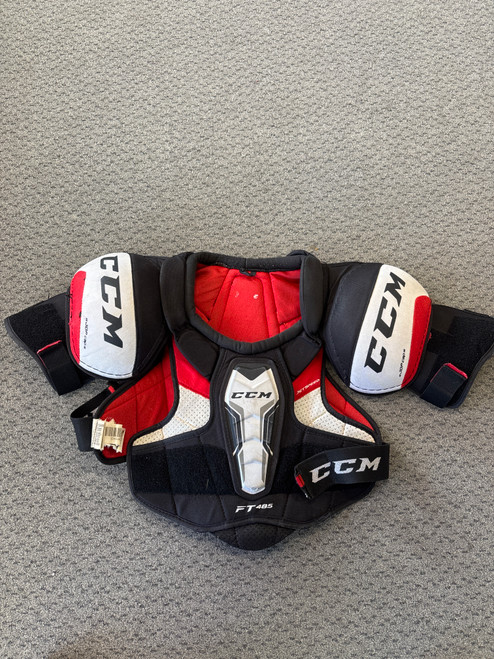 Vist Large View of Product Image Which is Used CCM JETSPEED FT345 S/P Senior Shoulder Pads MD