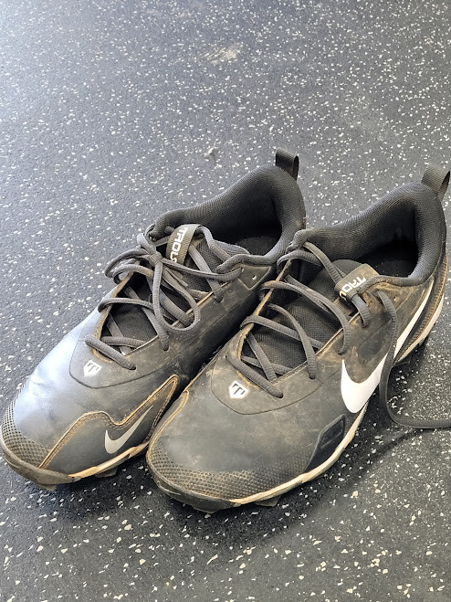 Vist Large View of Product Image Which is Used Nike TROUT BB/SB Cleats Black Senior 8
