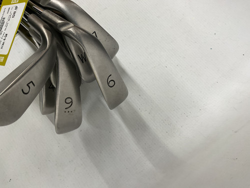 Vist Large View of Product Image Which is Used Ping PING G5 7PC Mens Iron Set RH 4I-SW