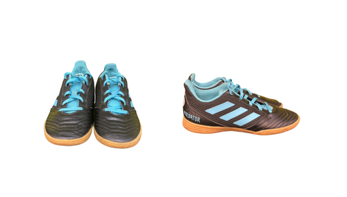Vist Large View of Product Image Which is Used Adidas PREDATOR Soccer Indoor Shoes Black Junior 04