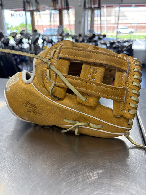Vist Large View of Product Image Which is Used Marucci ACADIA MFG2AC45A3 BB/SB Glove RH Throw Brown 12"