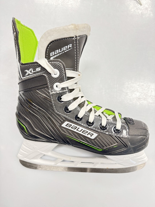 Vist Large View of Product Image Which is Used Bauer XLS Junior Hockey Skate Junior 03