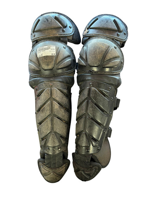 Vist Large View of Product Image Which is Used Adidas BLACK Catchers Leg Guards Black Junior