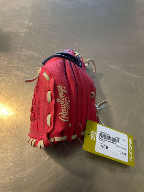 Vist Large View of Product Image Which is Used Rawlings PL90PPW RH Throw Fastpitch Gloves Pink 9"