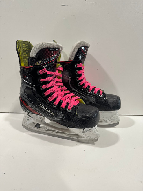 Vist Large View of Product Image Which is Used Bauer SKT BAUER X2.9 JR 1 Junior Hockey Skate Junior 01