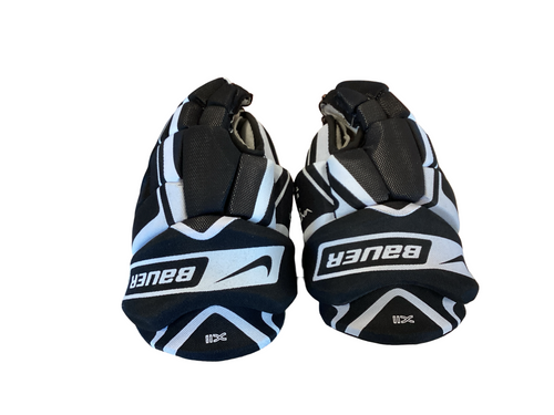 Vist Large View of Product Image Which is Bauer VAPOR X11 Junior Gloves Black 11"