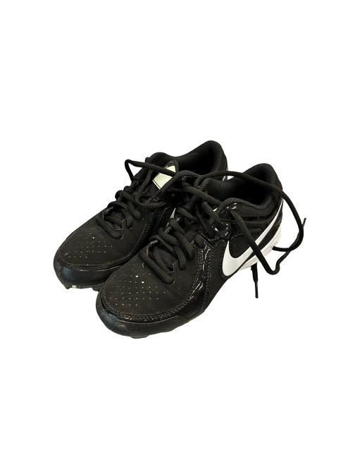 Vist Large View of Product Image Which is Used Nike CLEATS BB/SB Cleats Black Junior 01