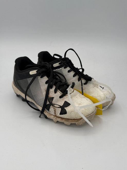 Vist Large View of Product Image Which is Used Under Armour MLB BB/SB Cleats None Junior 01