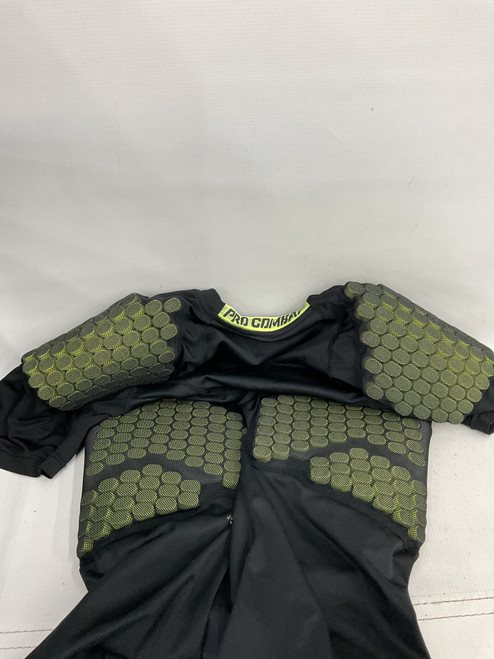 Vist Large View of Product Image Which is Used Nike PRO COMBAT PADDED FB Top Youth Black LG
