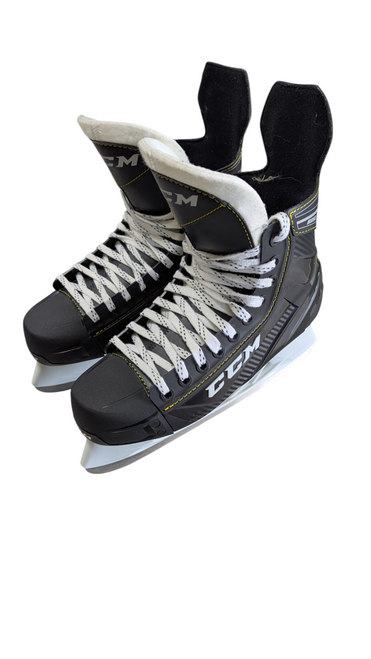 Vist Large View of Product Image Which is Used CCM SUPER TACKS Senior Hockey Skate Senior 8