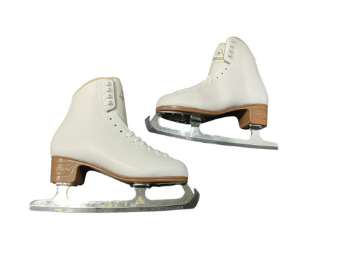 Vist Large View of Product Image Which is Used Jackson EXCEL WomensFigure Skate White Senior 9