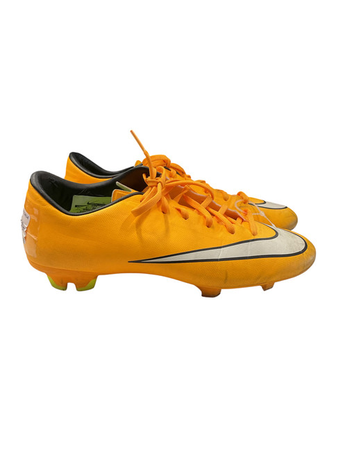 Vist Large View of Product Image Which is Used Nike MERCUTIAL SZ 7 Soccer Cleats Gold Senior 7