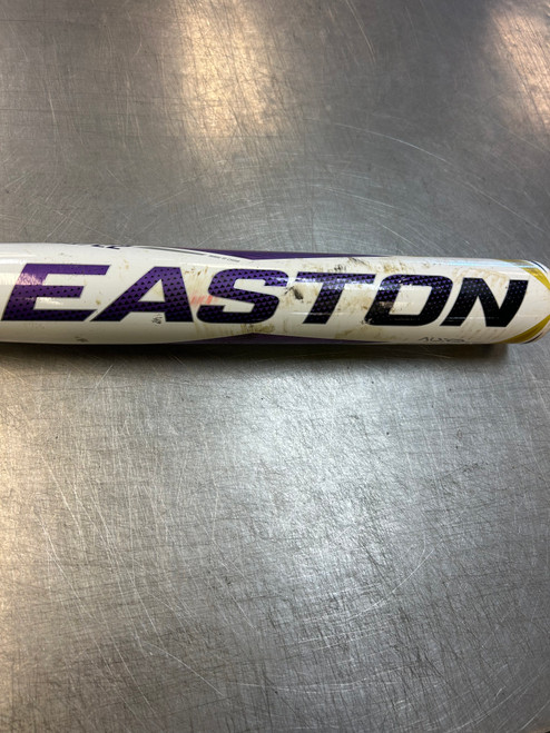 Vist Large View of Product Image Which is Used Easton AMETHYST BB/SB Fastpitch Bat 33"