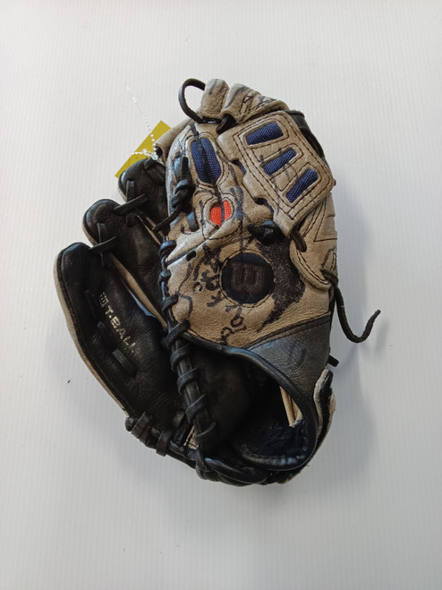 Vist Large View of Product Image Which is Used Wilson BB/SB Glove LH Throw Grey 10"