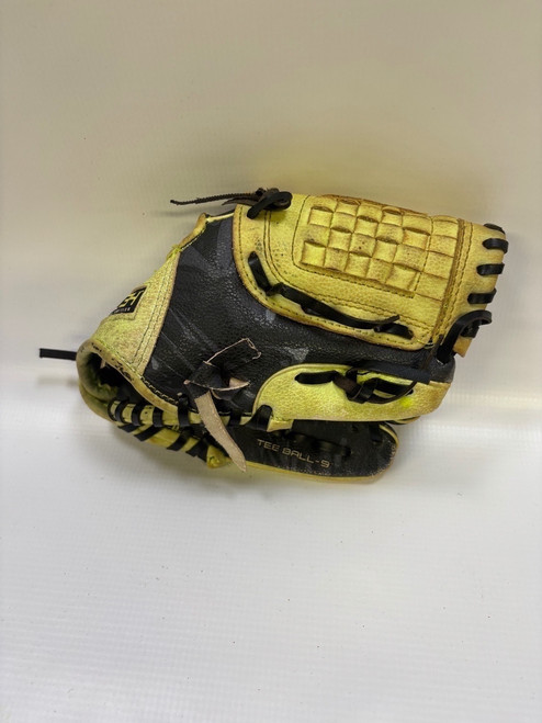 Vist Large View of Product Image Which is Used Ortiz34 2020 LIM ED TEE BALL BB/SB Glove RH Throw Green 9"