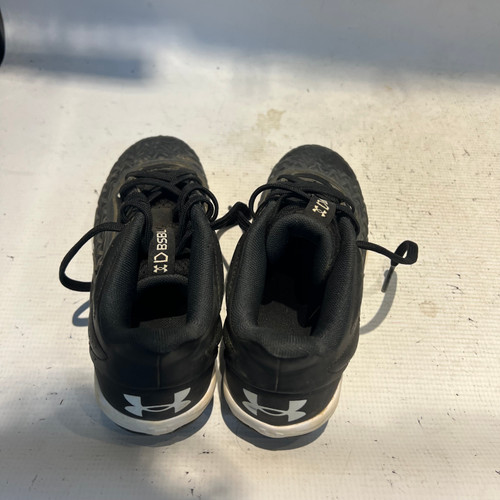 Vist Large View of Product Image Which is Used Under Armour BB CLEATS BB/SB Cleats Black Junior 02.5
