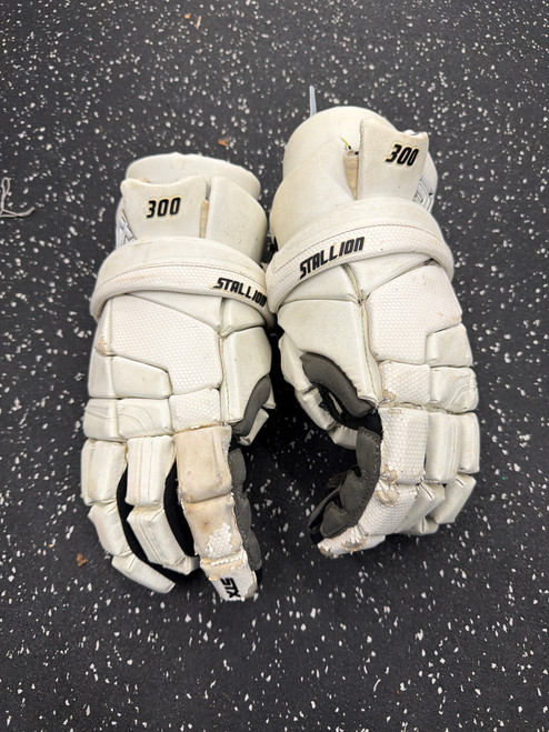 Vist Large View of Product Image Which is Used STX STALLION 300 Lacrosse Gloves Mens White LG