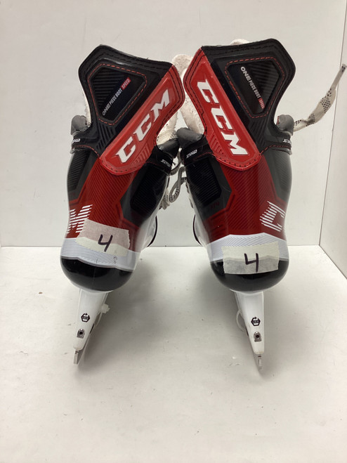 Vist Large View of Product Image Which is Used CCM JETSPEED ONE PIECE BOOT Junior Hockey Skate Junior 04