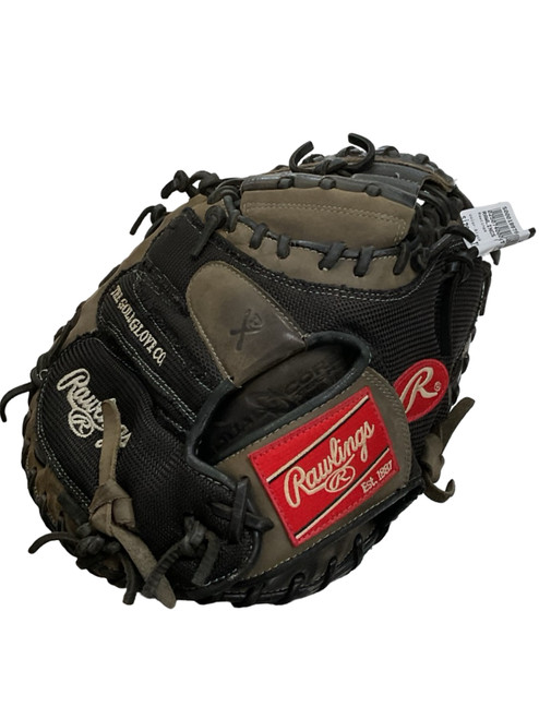 Vist Large View of Product Image Which is Used Rawlings PROCM33DCM BB/SB Catchers RH Throw Black 33"
