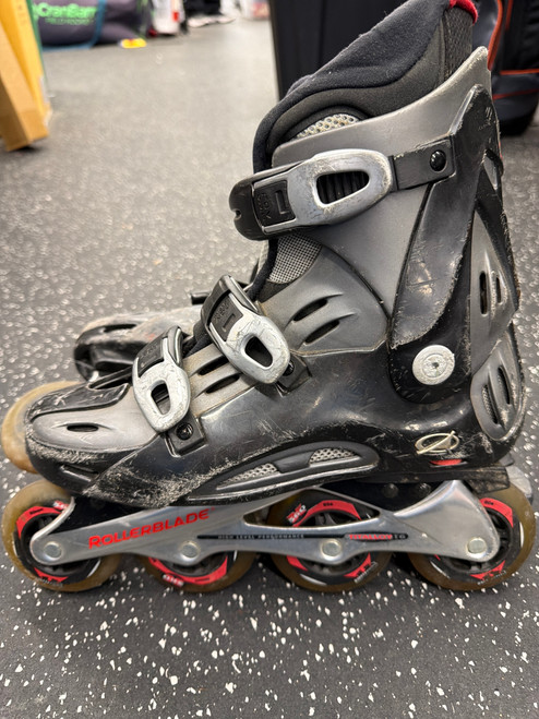 Vist Large View of Product Image Which is Used Rollerblade TITA ALLOY T6 Senior Rec Fitness Skates Black Senior 6