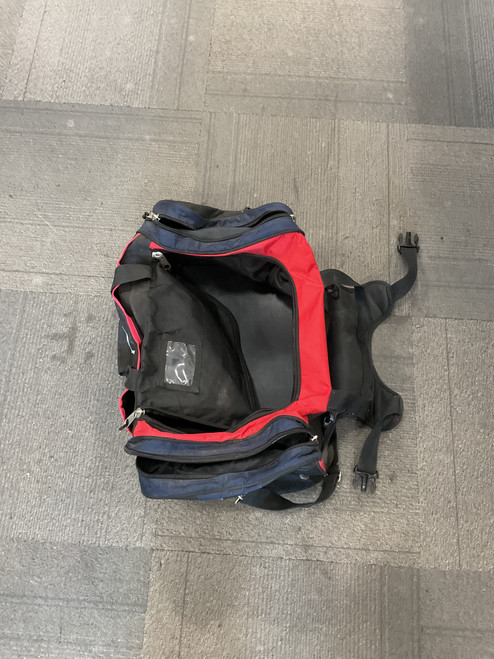 Vist Large View of Product Image Which is Used Vision DUFFLE BAG Medium Equipment Bag