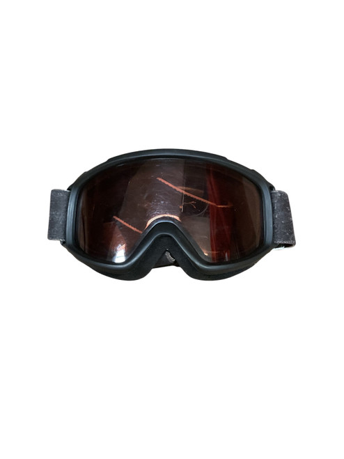 Vist Large View of Product Image Which is Used Smith Snow Goggles Youth Black