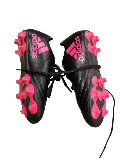 Vist Large View of Product Image Which is Used Adidas Soccer Cleats Black And Pink Junior 01
