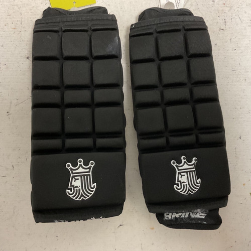 Vist Large View of Product Image Which is Used Brine LOPRO SUPERLIGHT Lacrosse Arm Pads/Guards Black MD