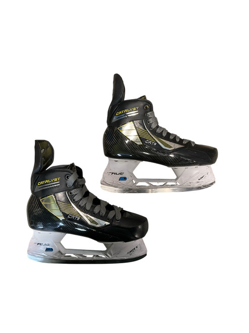 Vist Large View of Product Image Which is Used True CAT9 Senior Hockey Skate Senior 10.5