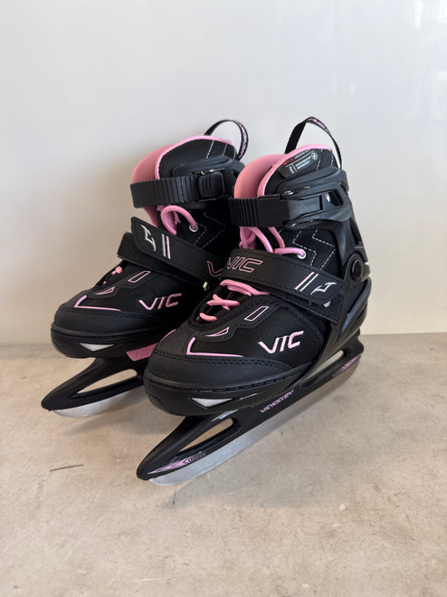 Vist Large View of Product Image Which is Used Victoria Sport SOFT BOOT SKATE Girls Softboot Skate None Junior 06