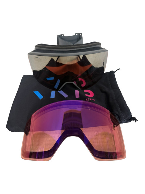 Vist Large View of Product Image Which is Used Giro Vivid Snow Goggles Adult Black