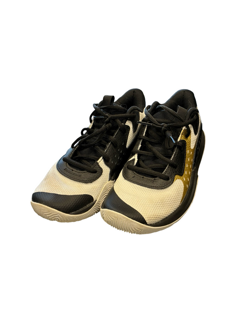 Vist Large View of Product Image Which is Used Under Armour Basketball Shoes M Black Senior 6.5