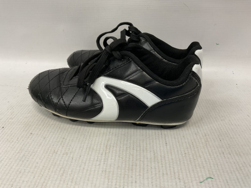 Vist Large View of Product Image Which is Used Soccer Cleats White And Black Youth 13.0