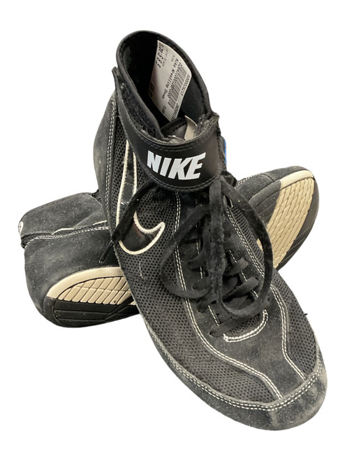 Vist Large View of Product Image Which is Used Nike Wrestling Shoes Black Senior 8.5