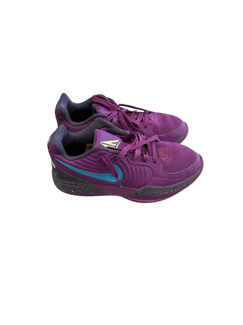 Vist Large View of Product Image Which is Used Nike Basketball Shoes Y Purple Youth 06.5