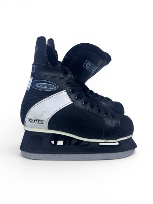 Vist Large View of Product Image Which is Used CCM INTRUDER Senior Hockey Skate Senior 8