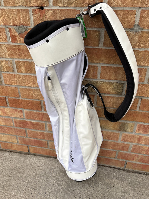 Vist Large View of Product Image Which is Used Taylormade SUNDAY BAG Mens Cart Bag White