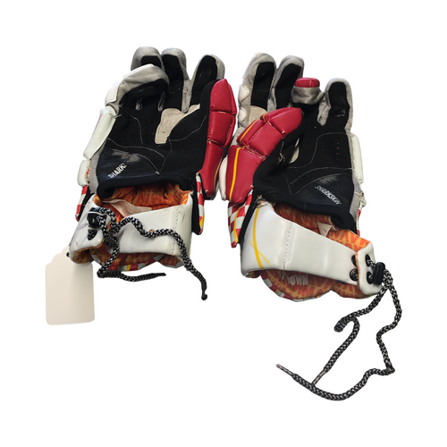 Vist Large View of Product Image Which is Used Maverik BEAT DOWN Lacrosse Gloves Mens White SM