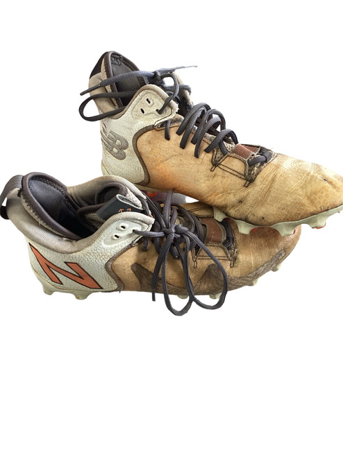 Vist Large View of Product Image Which is Used New Balance Adult FB Cleats Gold And White Senior 9