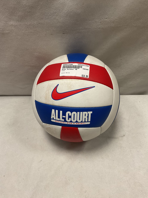 Vist Large View of Product Image Which is Used Nike Outdoor VB White