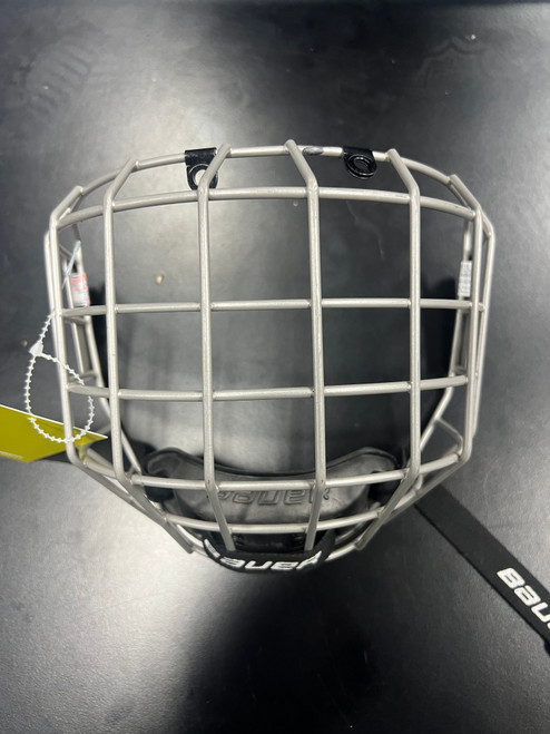 Vist Large View of Product Image Which is Used Bauer PROFILE 1 Hockey Wire Mask None SM