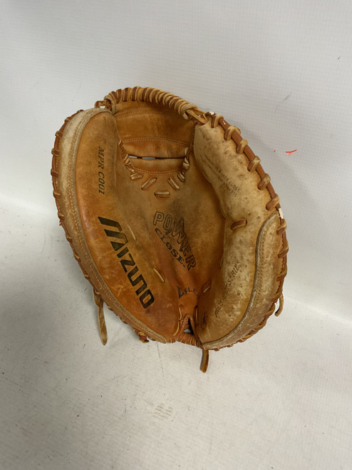 Vist Large View of Product Image Which is Used Mizuno POWER CLOSE BB/SB Catchers RH Throw Brown 31"