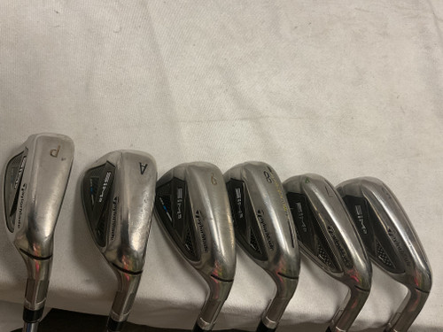 Vist Large View of Product Image Which is Used Taylormade SIM 2 MAX Mens Iron Set RH 5I-GW/AW