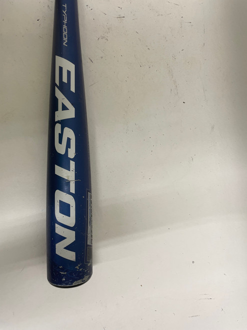 Vist Large View of Product Image Which is Used Easton TYPHOON BB/SB High School -3 Bat 30"