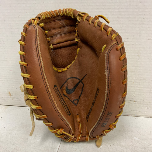 Vist Large View of Product Image Which is Used Nike DIAMOND READY SHOW SERIES BB/SB Catchers RH Throw Brown 32"
