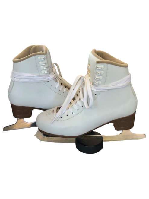 Vist Large View of Product Image Which is Used Jackson MYSTIQUE WomensFigure Skate White Senior 7.5