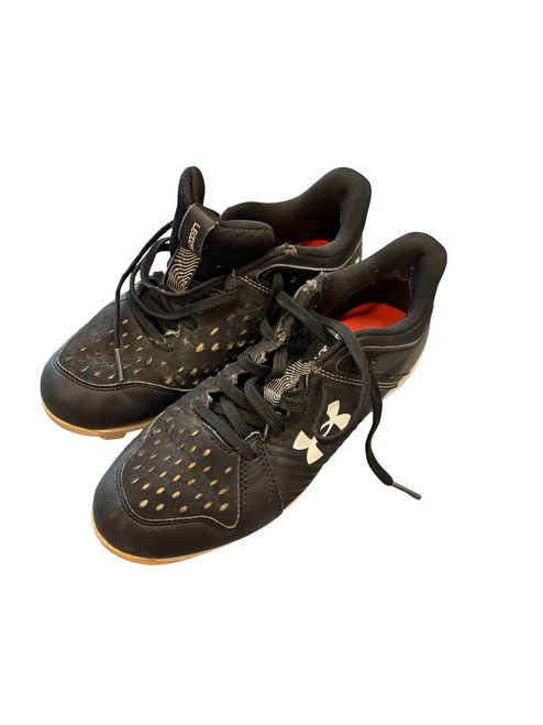 Vist Large View of Product Image Which is Used Under Armour LEADOFF BB/SB Cleats Black Junior 03.5